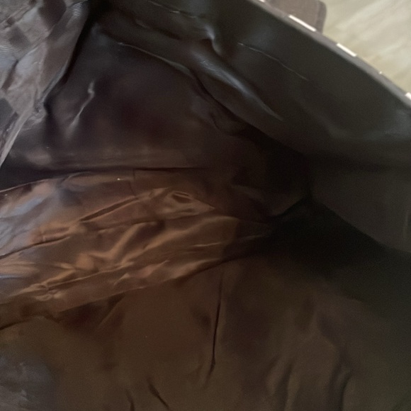 Sassy & Chic Animal Print Handbag Bundle-Short Black Double Straps-Leopard/Zebra - Picture 5 of 5